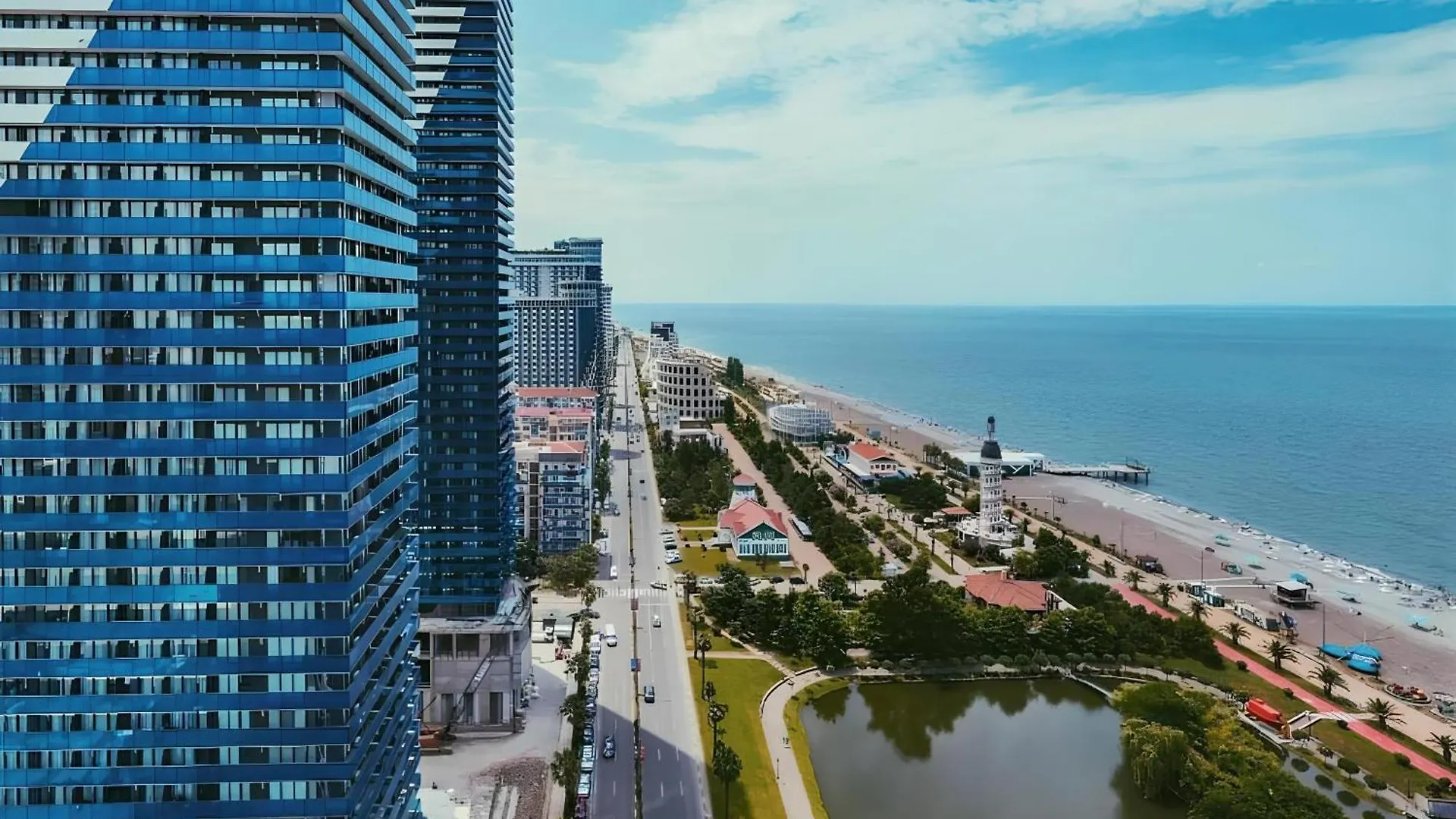 Panorama Orbi City Sea View Batumi 5*,