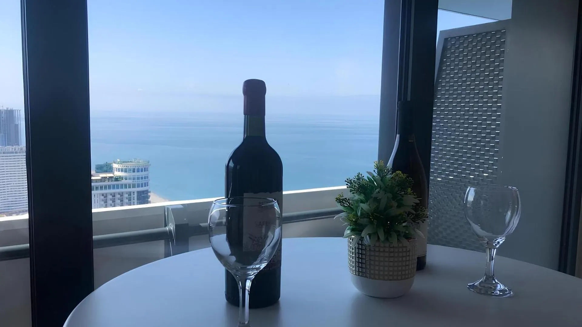 Panorama Orbi City Sea View Batumi 5*,